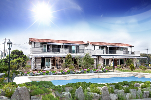 하늘가로수펜션